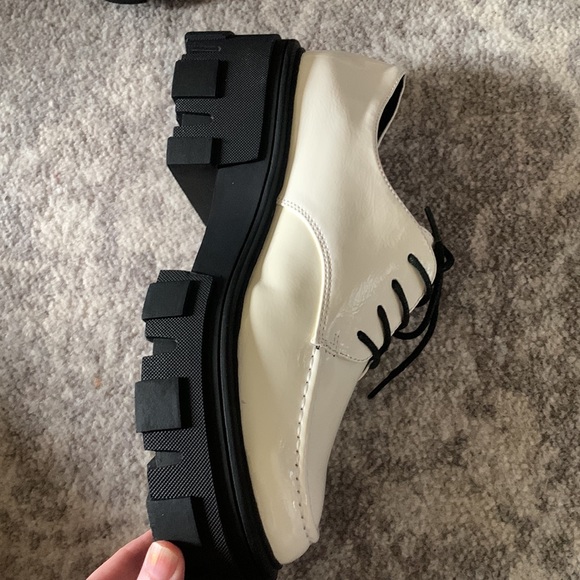 BRAND NEW ASOS WHITE Lace up Loafers 👞 - Picture 7 of 10